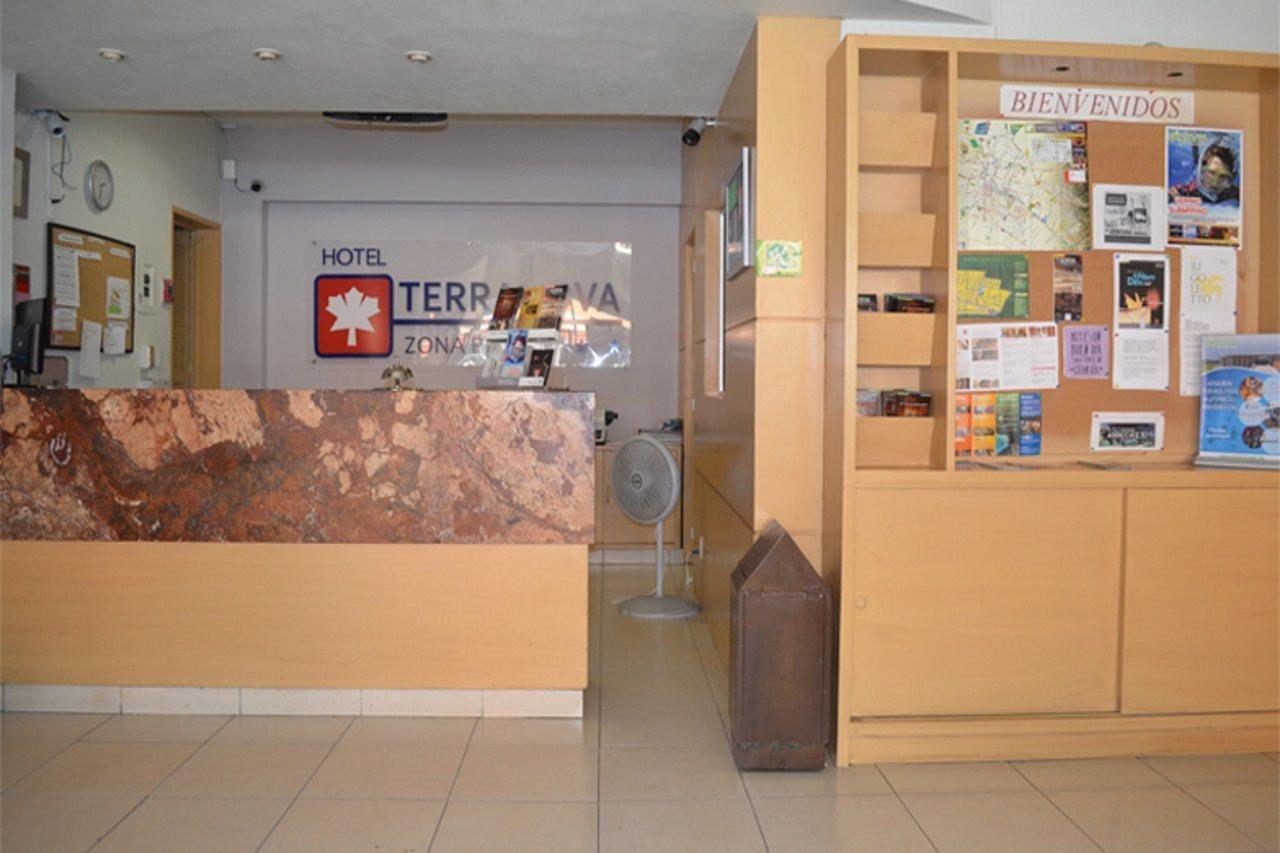 Hotel Terranova Леон Экстерьер фото